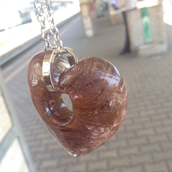 My 10th grade students were so sad I was leaving. They wrote a sweet card, thanking me for "Being the Best English Teacher We Ever Had" and gave me this gorgeous Murano Glass Heart necklace. So touched!